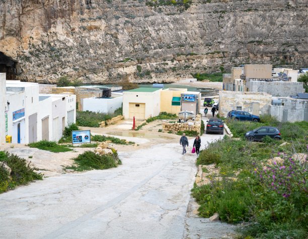 Path to the Inland Sea