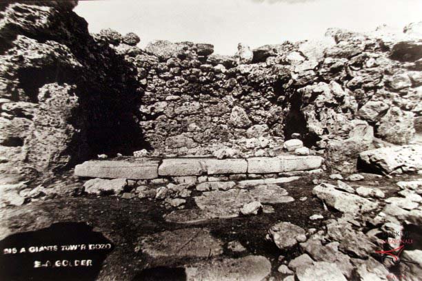 Ġgantija's South Temple back apse