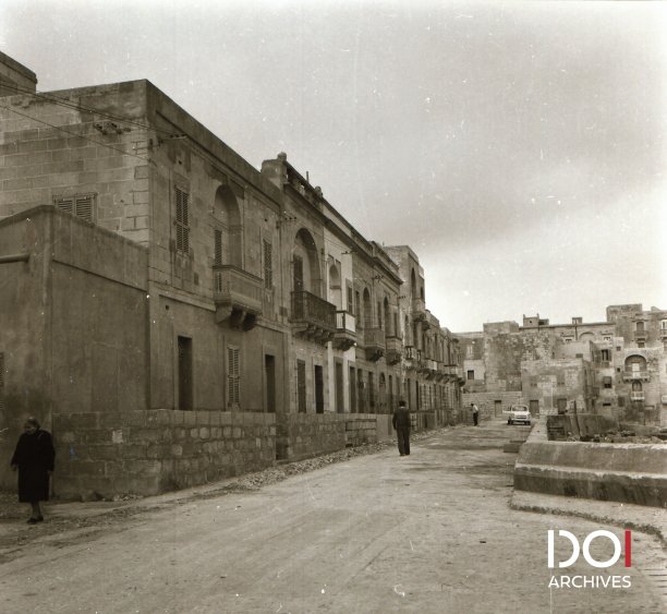 Triq il-Port in Marsalforn