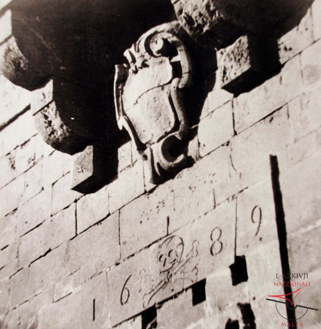 Gourgion Tower main entrance