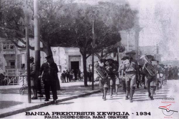 Banda Prekursur at it-Tokk