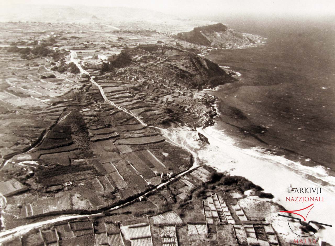 Aerial perspective of Ramla bay