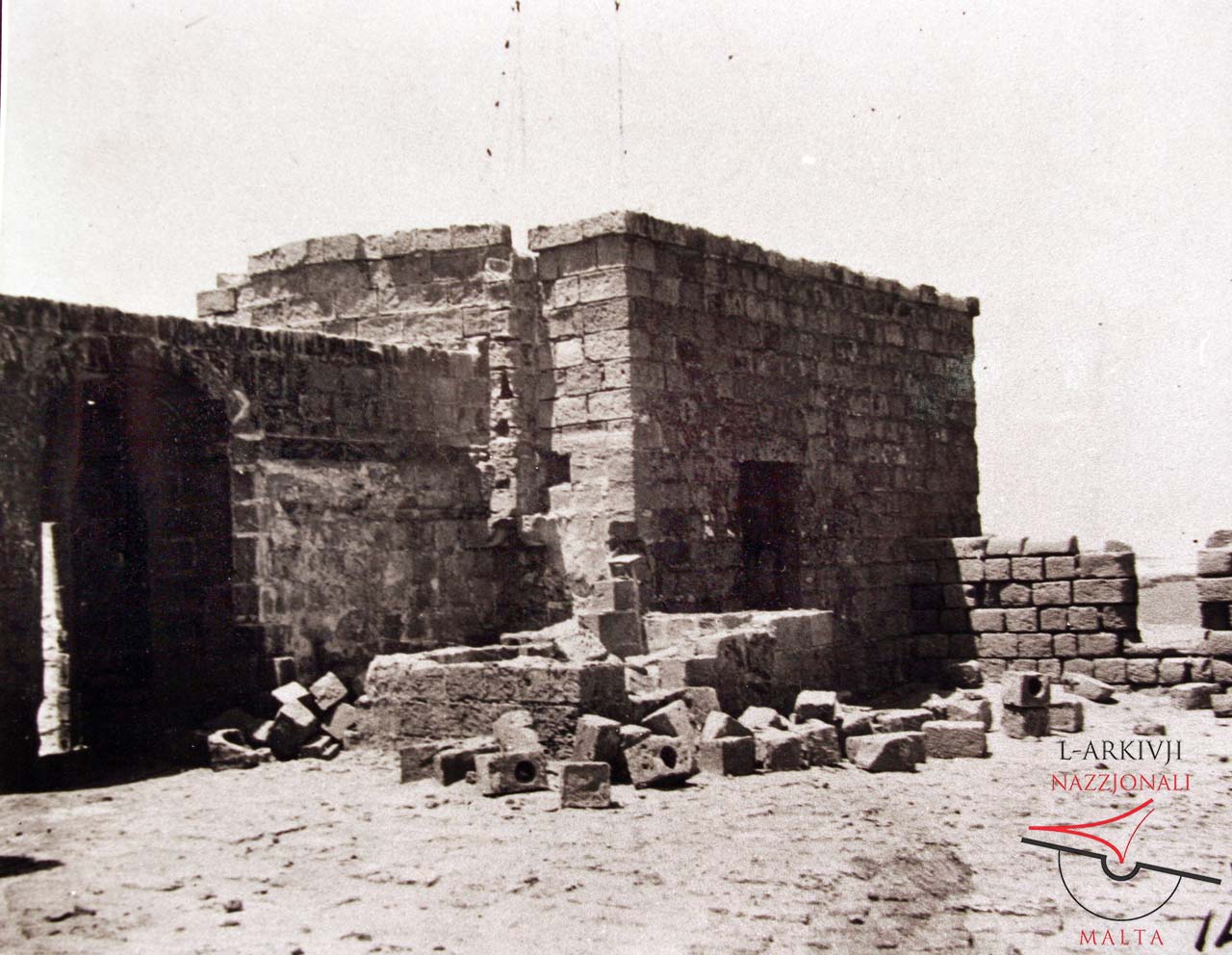 Restroom and Gunpowder