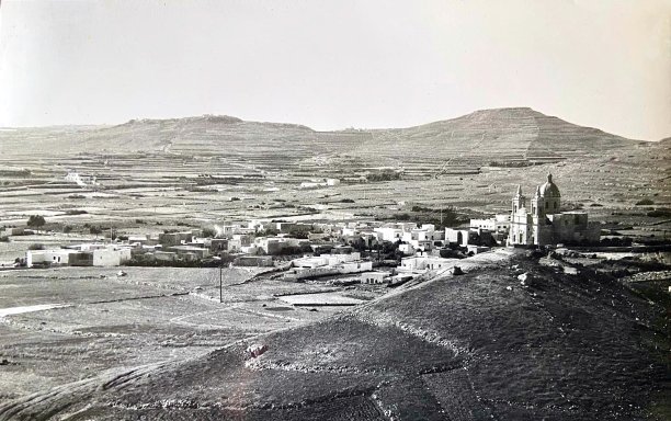 Aerial view of Għasri village
