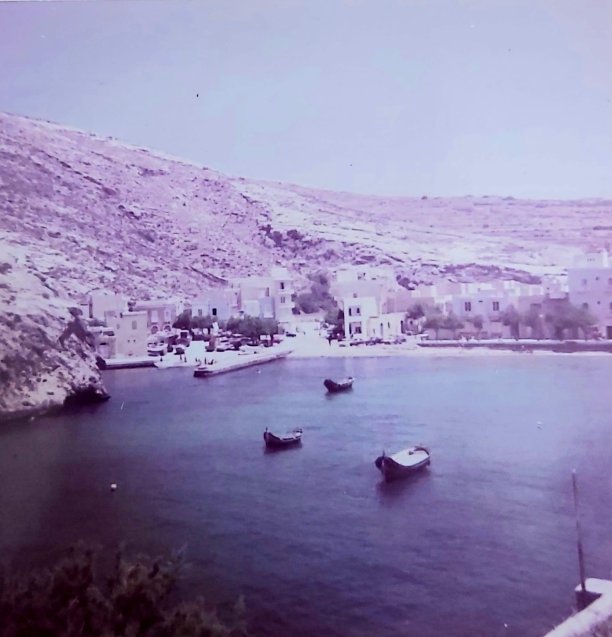 Tranquil view of Xlendi bay