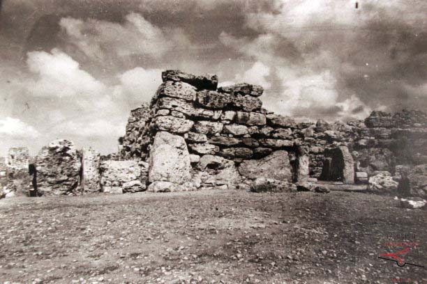 Ġgantija Temples' South Temple corner megaliths
