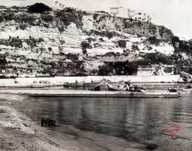 Boats at iż-Żewwieqa