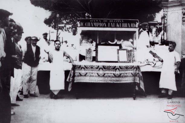 Tal-Qubbajt at it-Tokk Square