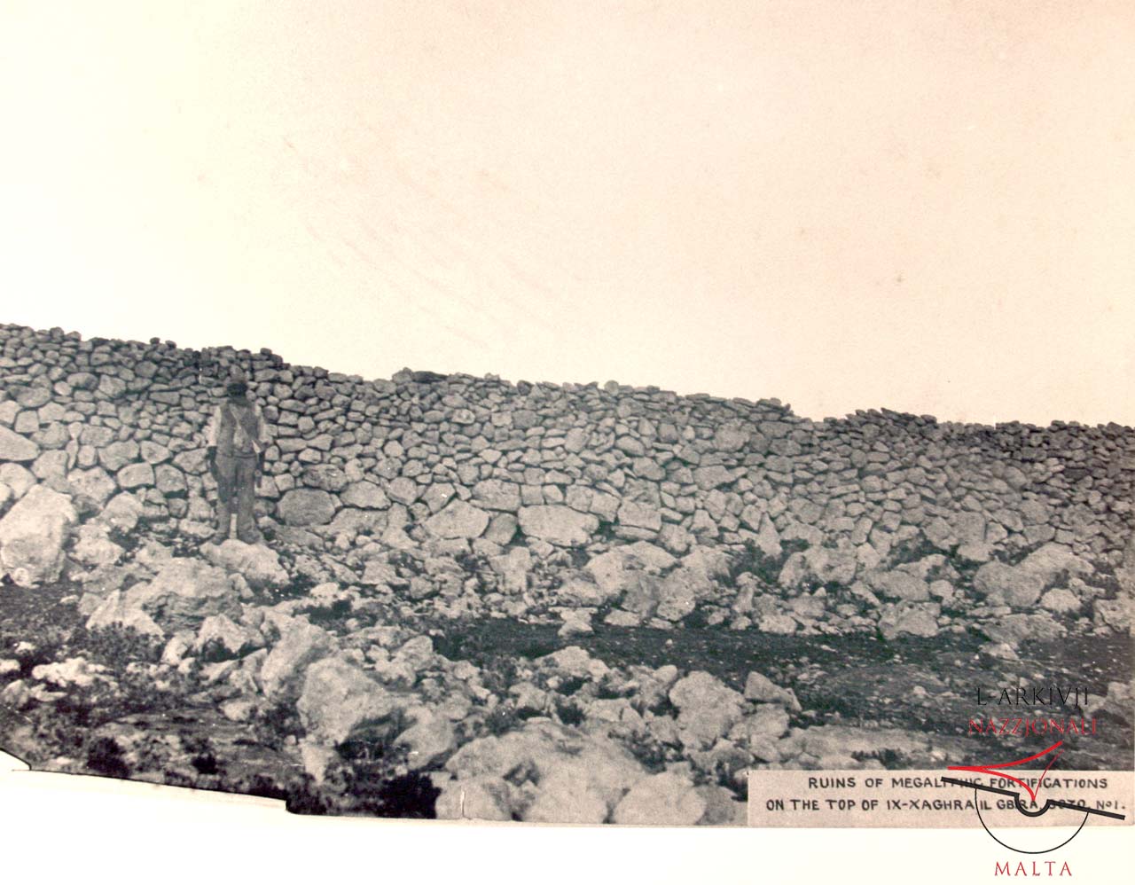 Ruins of megalithic fortifications at limits of ta’ Ċenċ