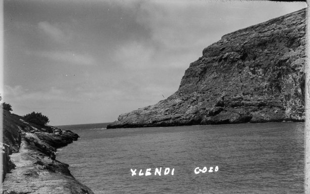 Xlendi Cliffside
