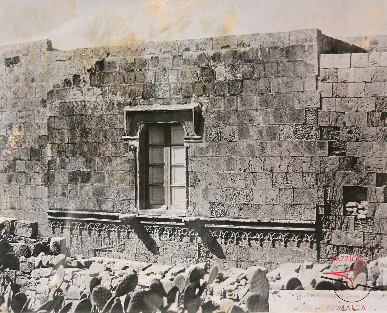 Chiaramonte-Style house in Bernardo DeOpuo Street