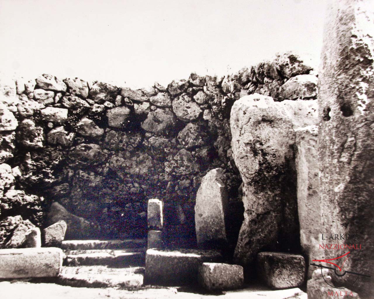 Ġgantija's South Temple back apse