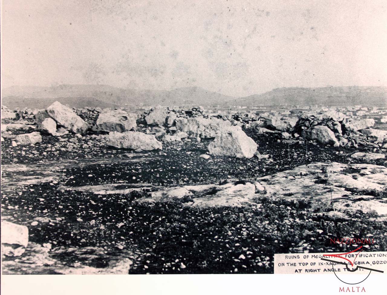 Megalithic fortifications in Xagħra l-Kbira