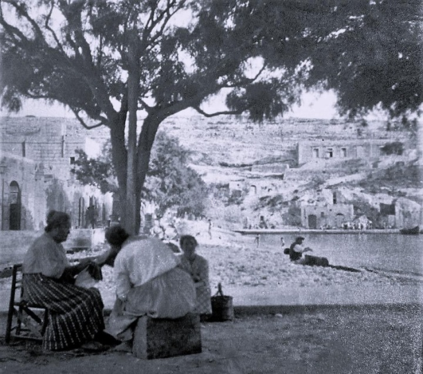 Traditional craftwork by Xlendi bay