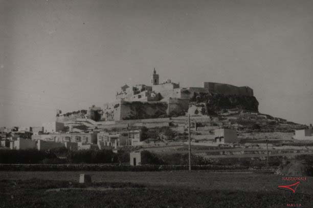 Unbuilt surroundings of Gozo Citadel