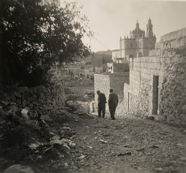 Path leading to Fontana Church