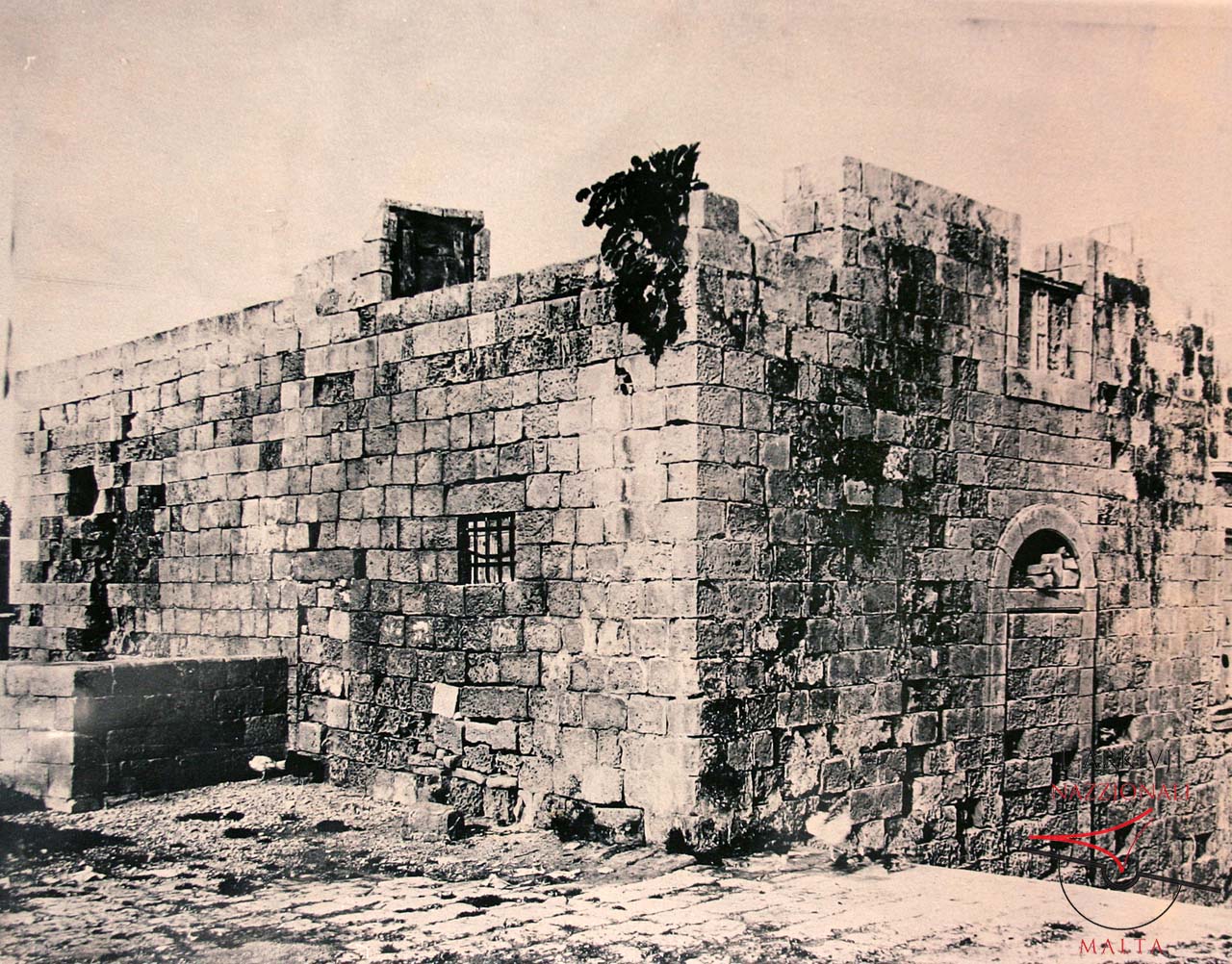 Casa Bondì, from St Michael Bastion, before restoration