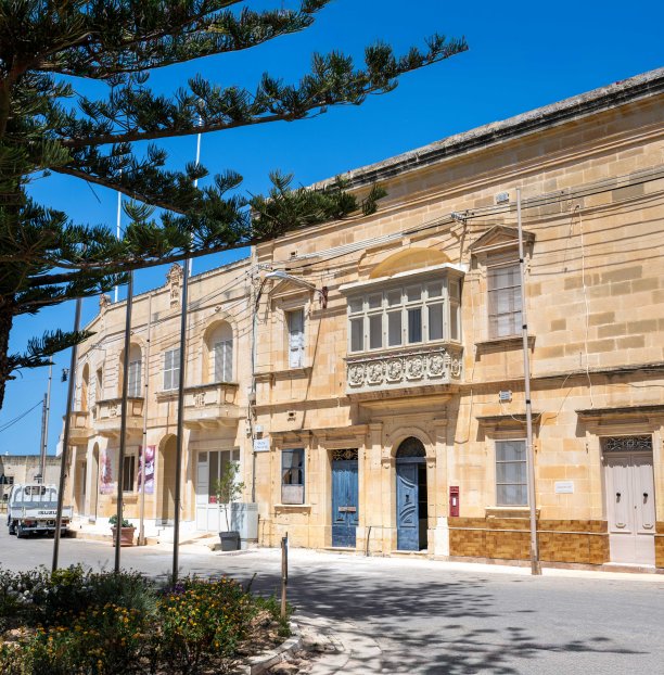 Building in Għasri Square