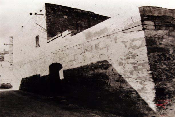 Old houses in Sqaq l-Arċipriet