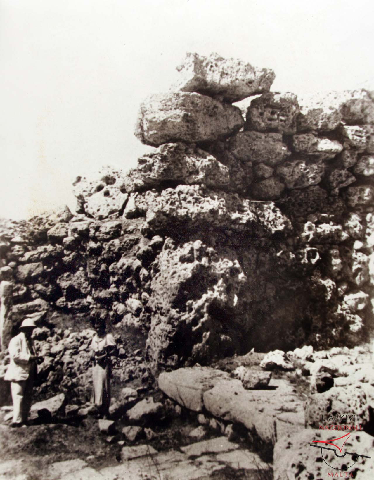 Ggantija's South Temple back apse