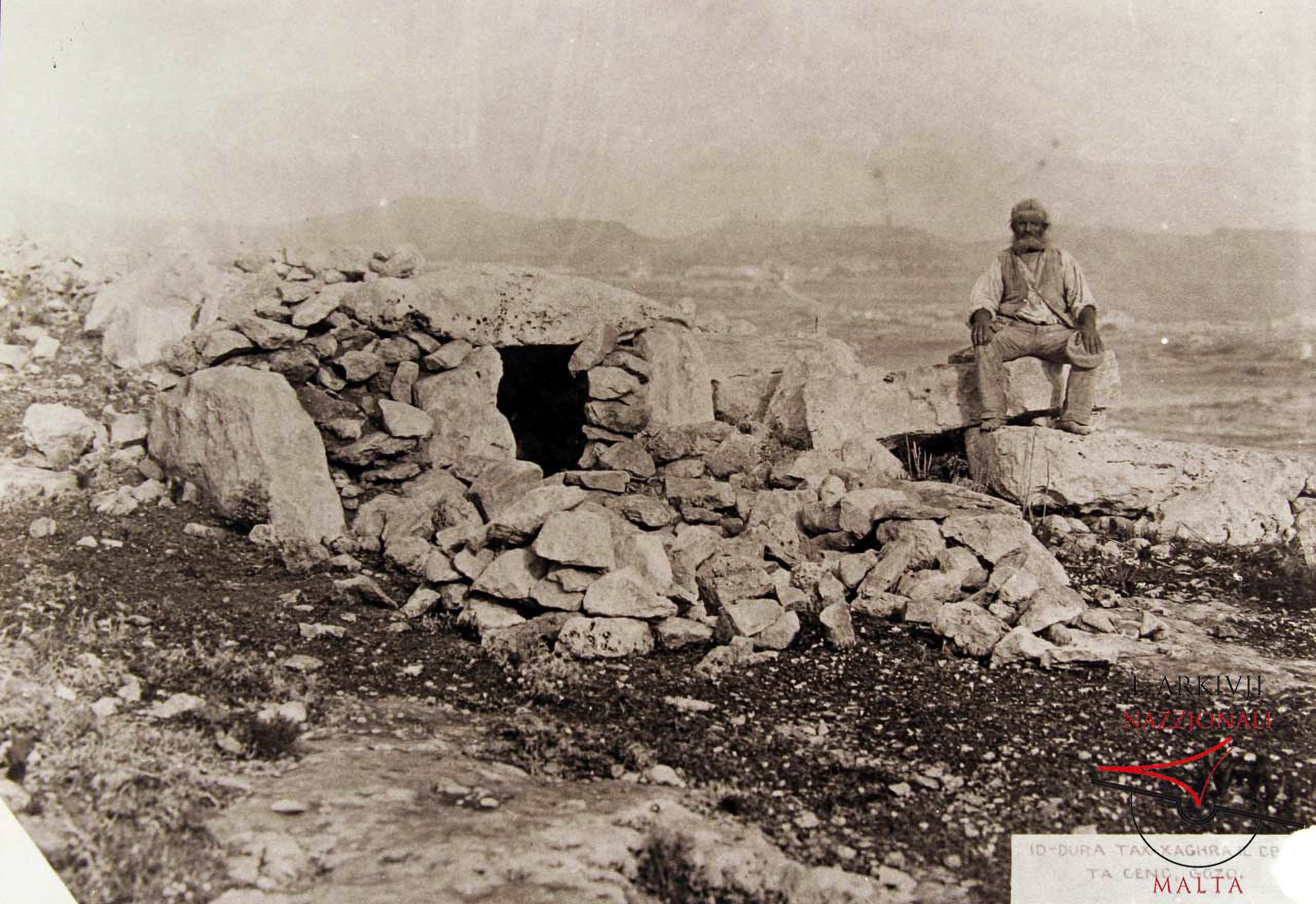 Id-Dura tax-Xagħra l-Kbira, Ta’ Ċenċ