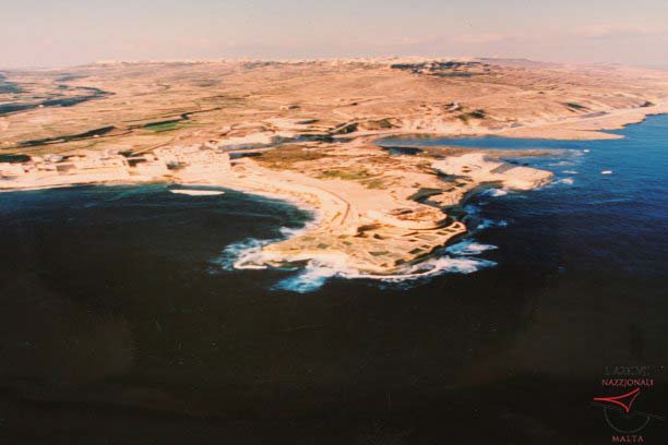 Xwejni salt pans, Battery and Qolla s-Safra