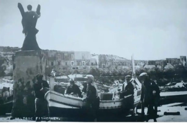 Maltese fishermen at Xlendi bay