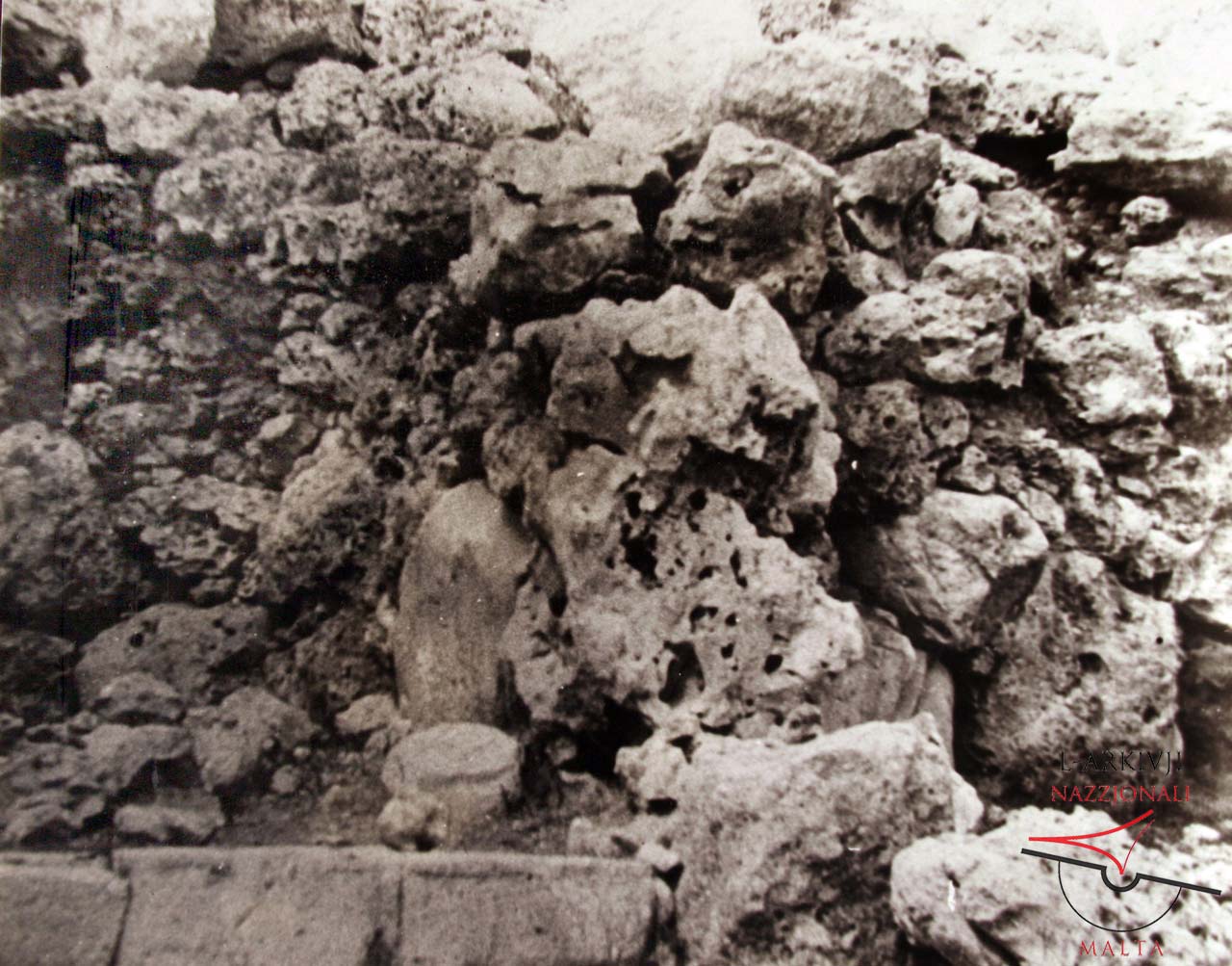 Ggantija's South Temple back apse