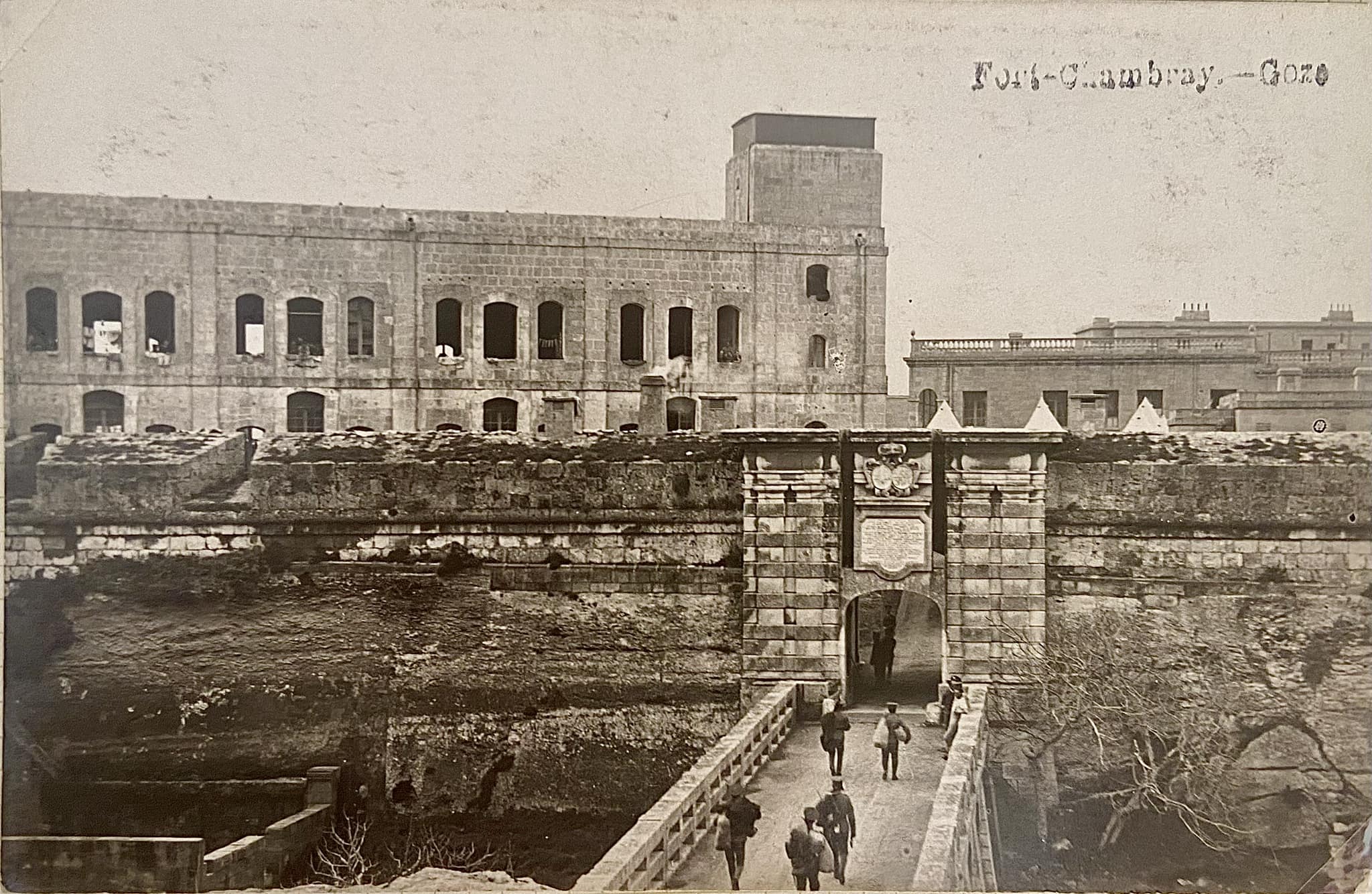 British soldiers entering Fort Chambray