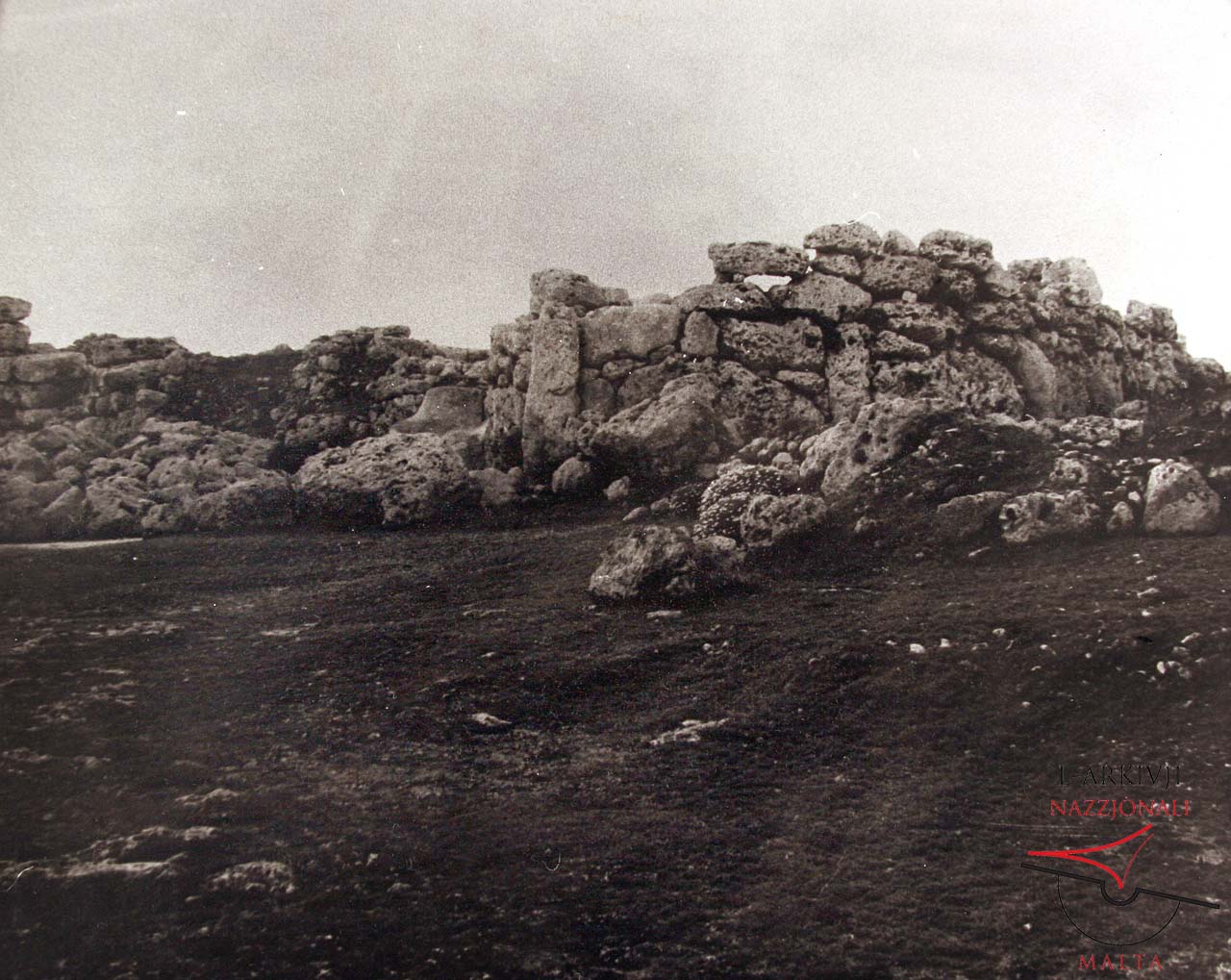 Ġgantija's North Temple perimeter wall