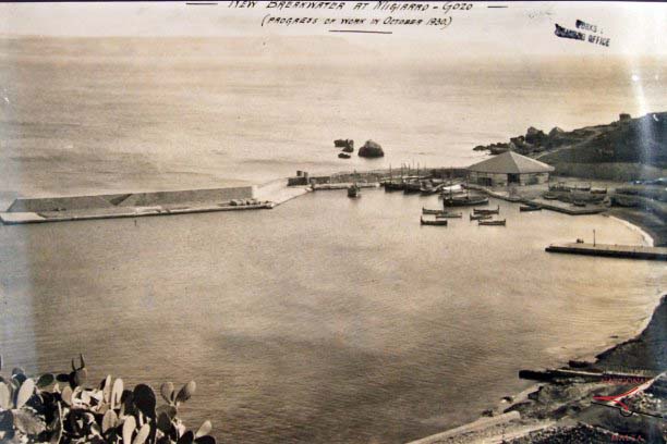 The new breakwater at Mgarr