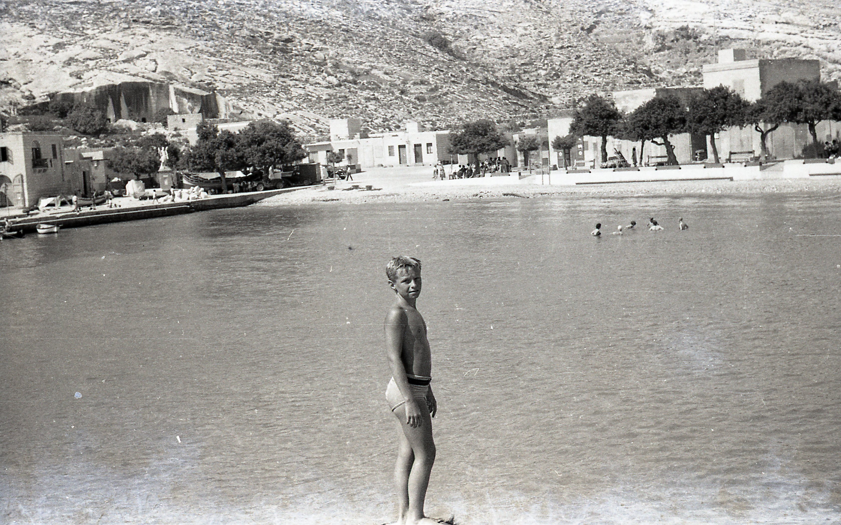 A moment in Xlendi bay