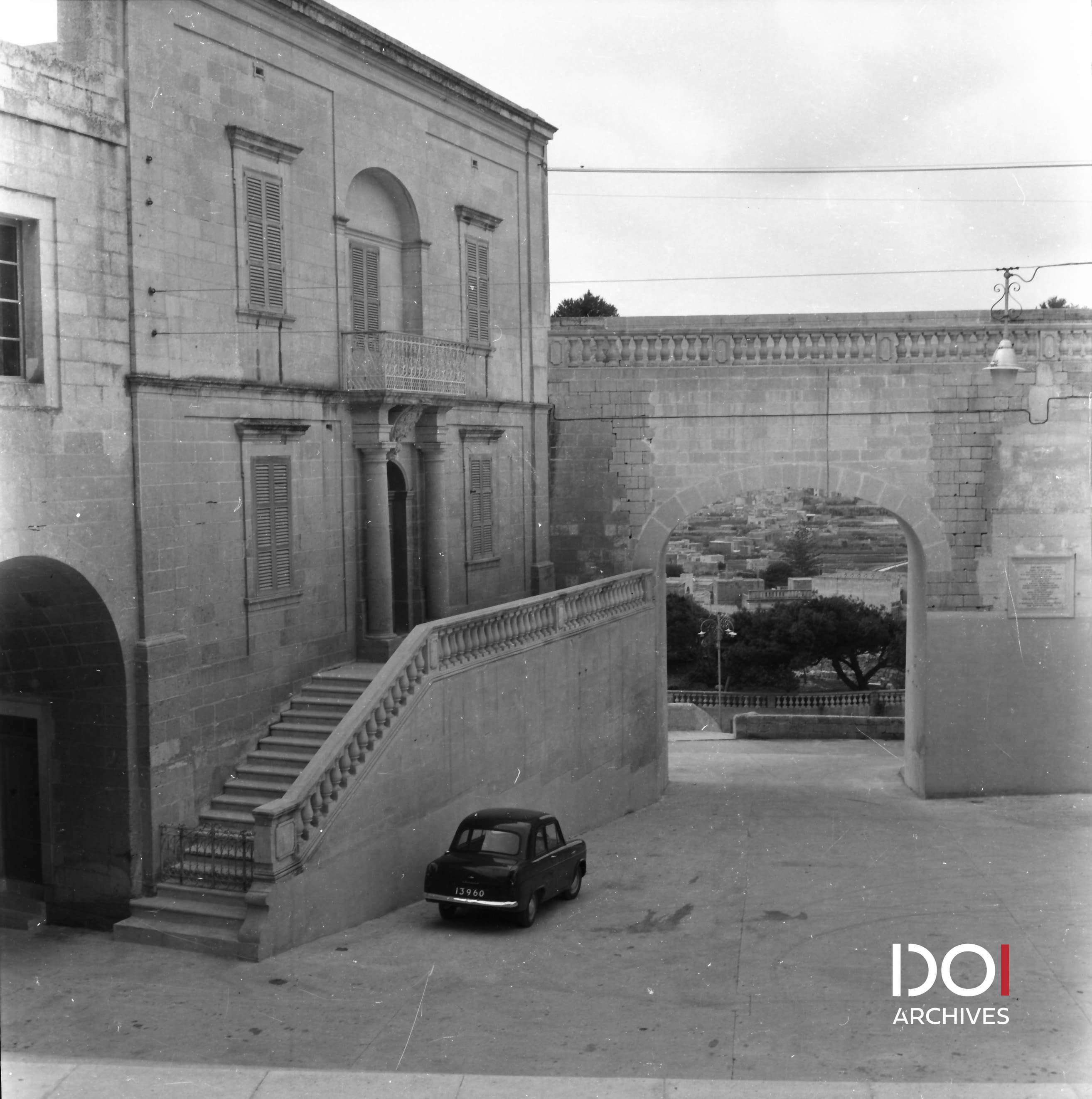 View of Citadel in front of the Cathedral
