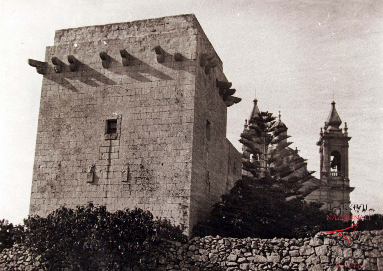 It-Torri tal-Ħofra in Sannat