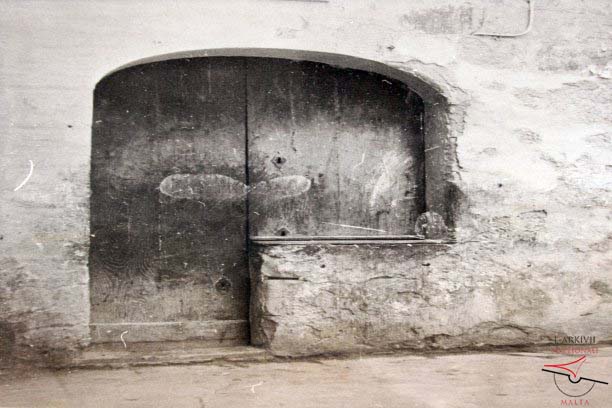 Door with stone counter
