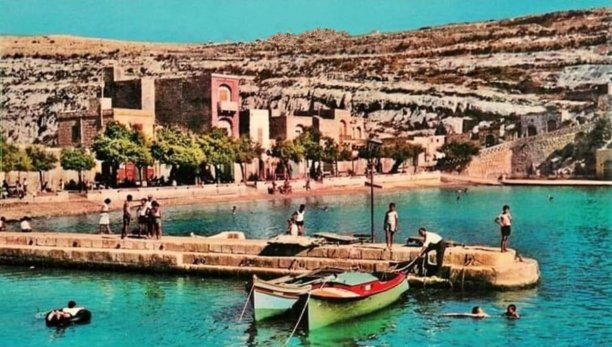 Vintage charm of Xlendi bay