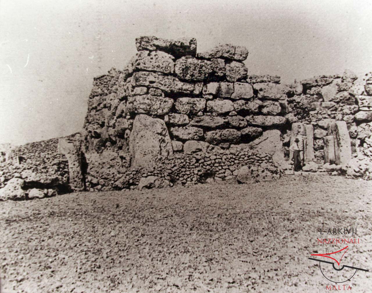 Ġgantija's South Temple entrance facade