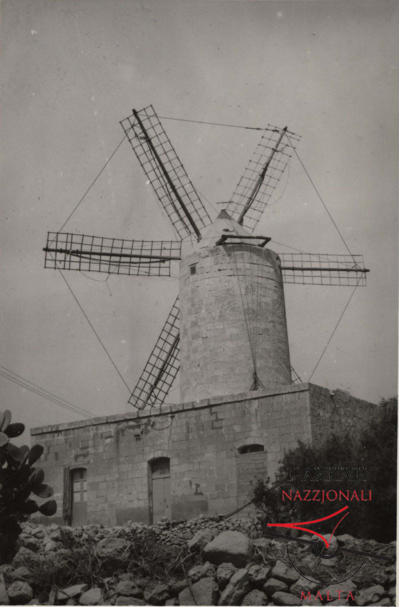 Qala Windmill