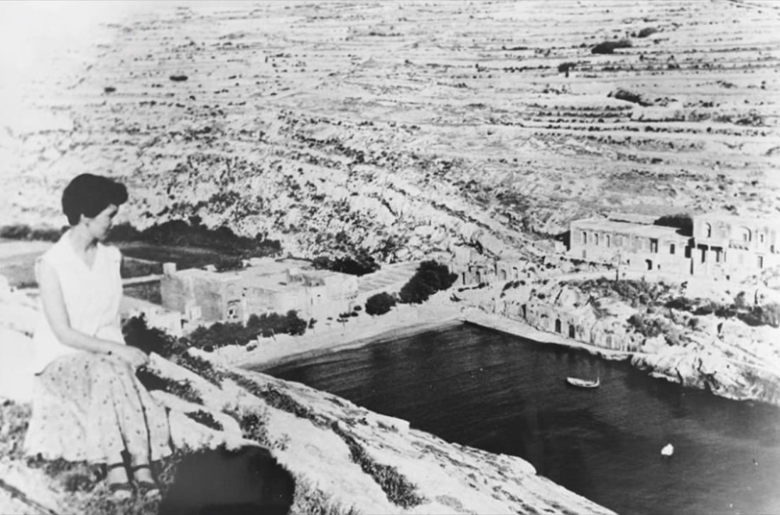 Overlooking Xlendi bay in the past