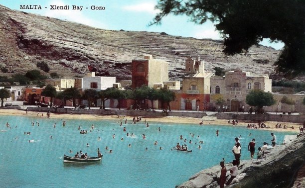 A bustling Xlendi bay