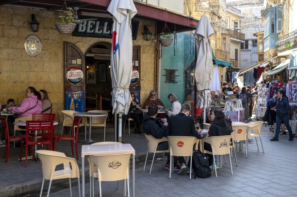 Bellusa Cafe in Victoria