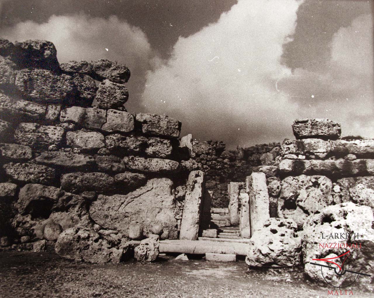 Ġgantija's South Temple entrance