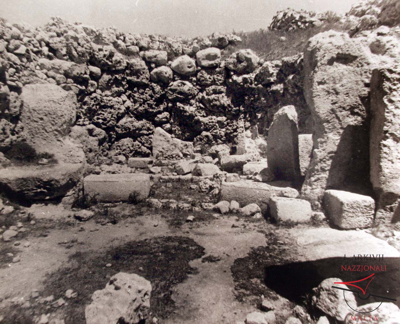 Ġgantija's South Temple back apse