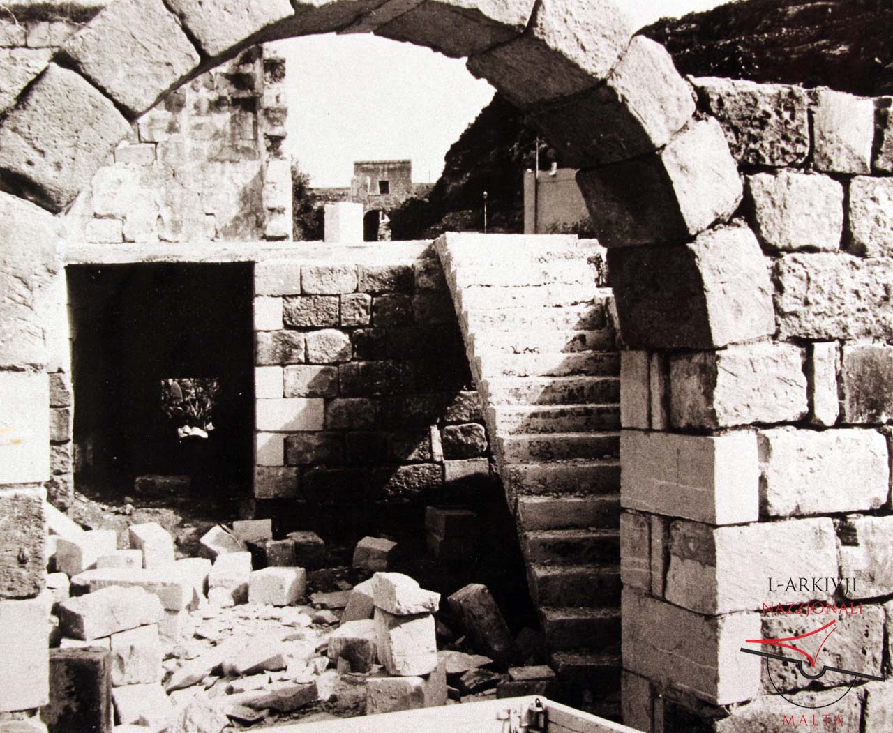 Ruins of an old house near Wied il-Lunzjata