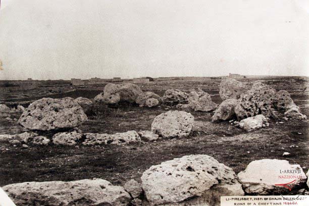 Megalithic ruins at L-Imrejżbiet
