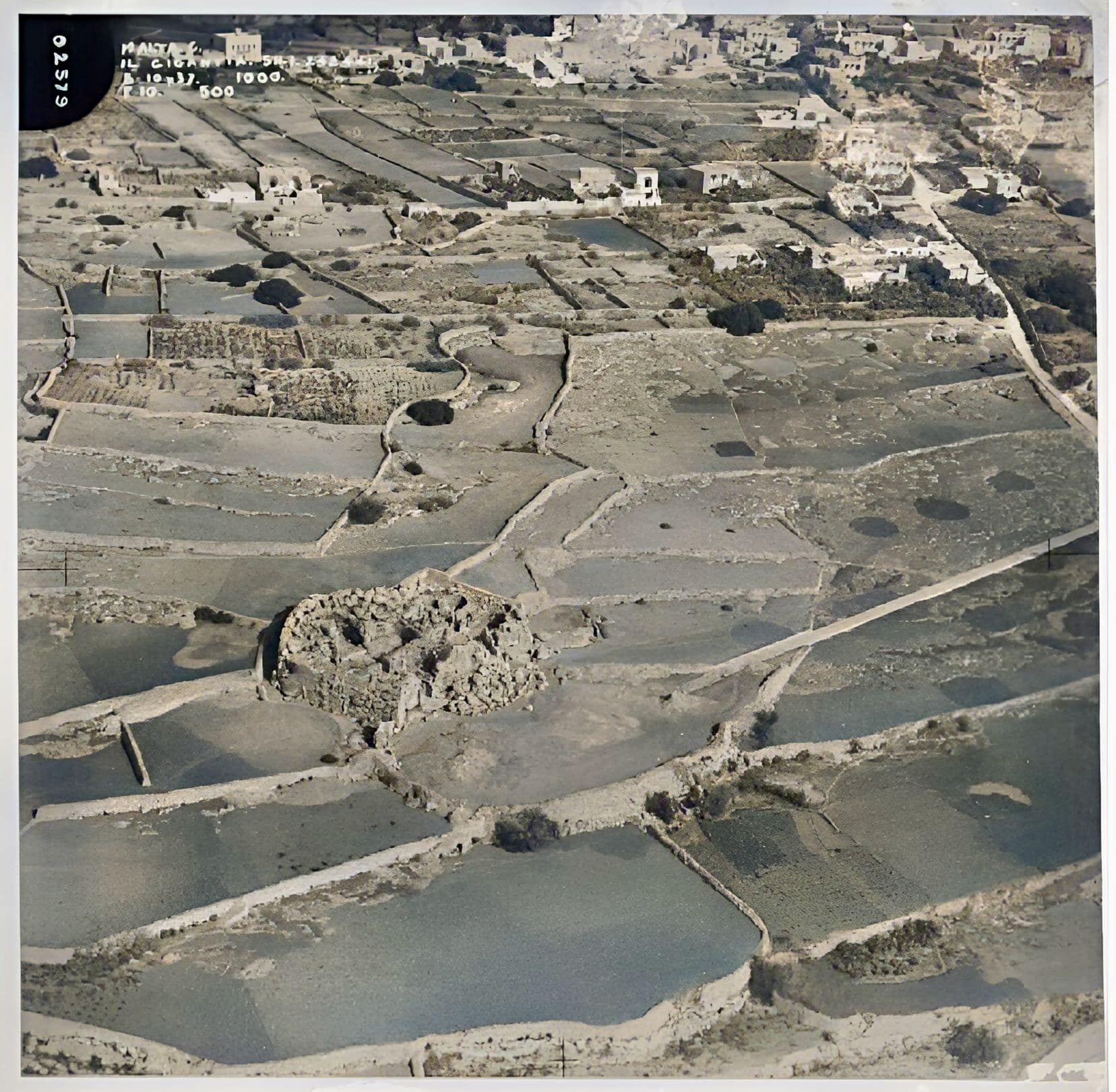 Aerial photo of Ġgantija Temples