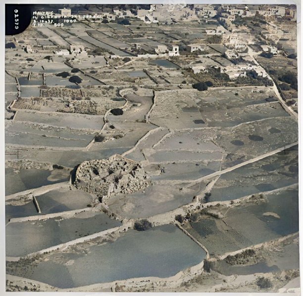 Aerial photo of Ġgantija Temples