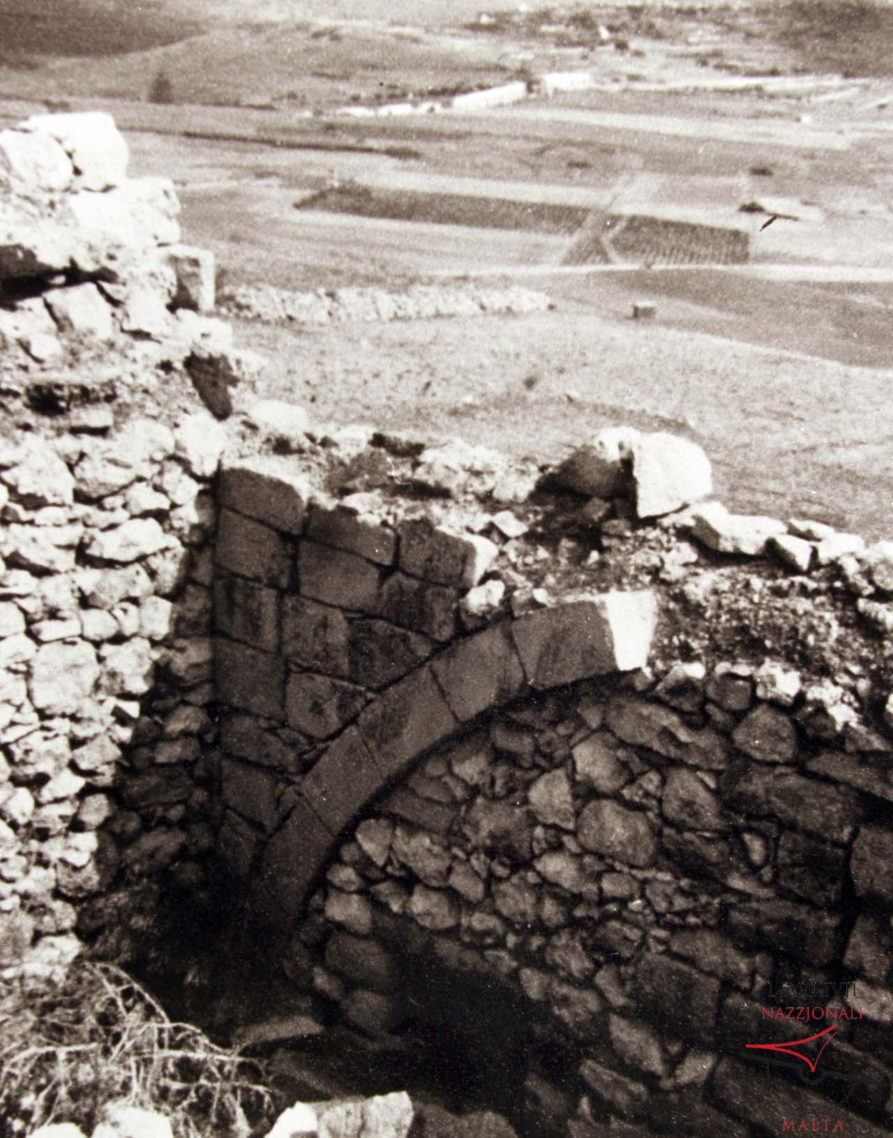 Remains of old buildings upon Ta’ Dbieġi hill