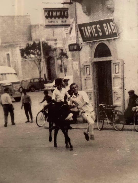 St. Francis Square in front of Tapie’s Bar