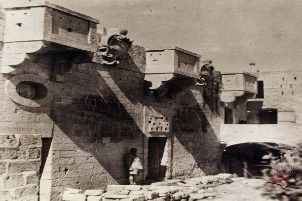 Gourgion Tower's south side courtyard view